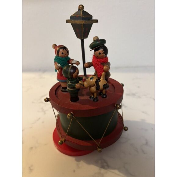Christmas Wood Revolving Music Box Carolers Dog Drum "Joy To the World " - Picture 2 of 4
